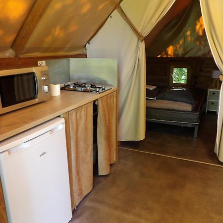 Camping Smile & Braudieres Mezieres-sous-Lavardin ภายนอก รูปภาพ