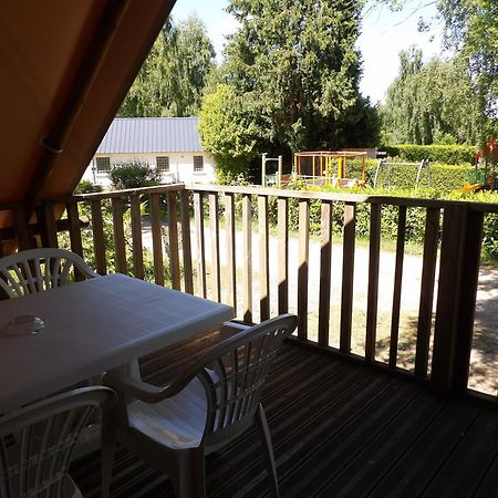 Camping Smile & Braudieres Mezieres-sous-Lavardin ภายนอก รูปภาพ