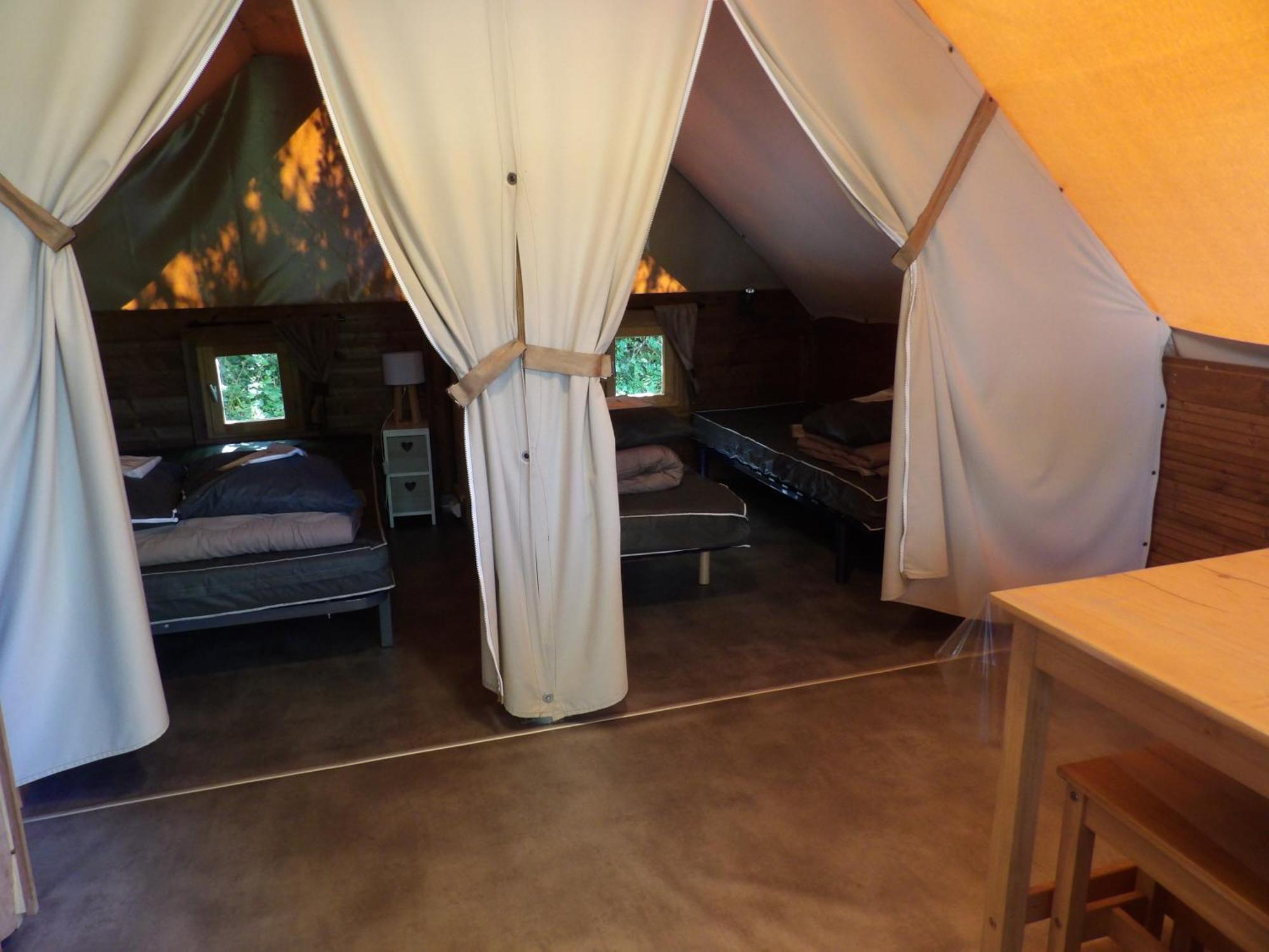Camping Smile & Braudieres Mezieres-sous-Lavardin ภายนอก รูปภาพ