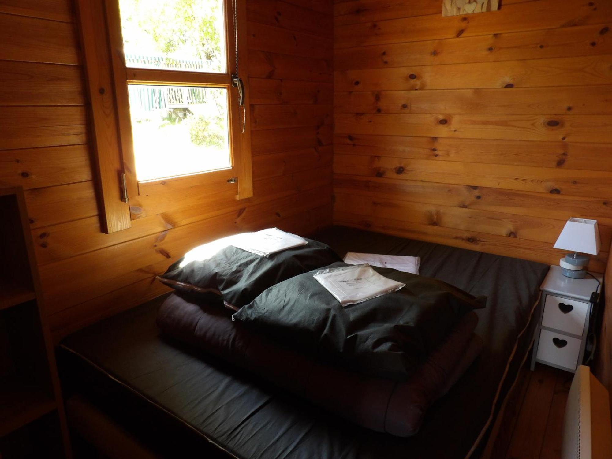 Camping Smile & Braudieres Mezieres-sous-Lavardin ภายนอก รูปภาพ