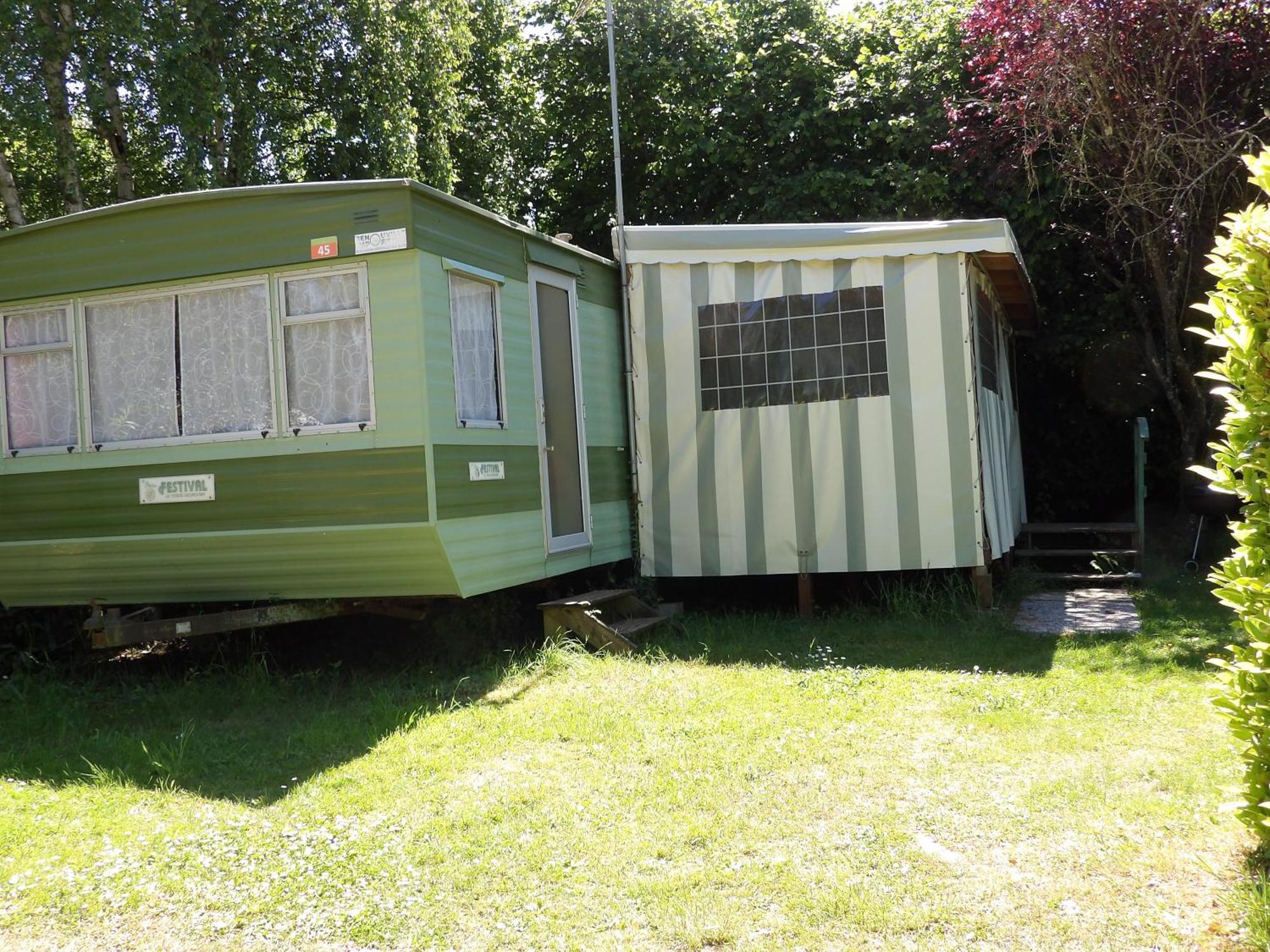 Camping Smile & Braudieres Mezieres-sous-Lavardin ภายนอก รูปภาพ